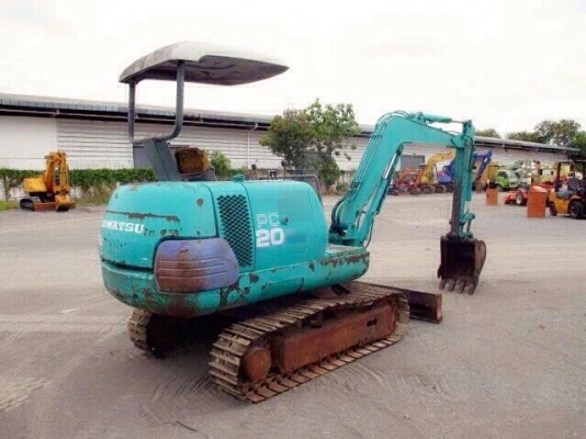 ขายรถขุด KOMATSU. PC 20-7. เครื่องแน่น ปั๊มแรง แทรคเหล็ก. การใช้งานคล่องตัว ราคา 270,000 ฿