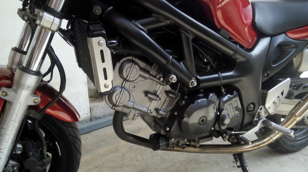 ]ขายครับ...SUZUKI SV 400cc. V TWIN Y 2004 เอกสาร สพม.อ แท้