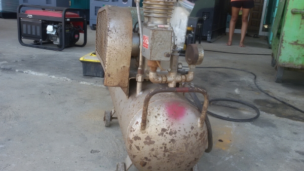 ขายปั๊มลมขนาดเล็กญี่ปุ่นไฟ2สาย ขายปั๊มลมขนาดเล็กญี่ปุ่นไฟ2สาย