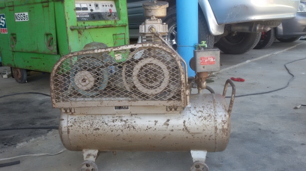 ขายปั๊มลมขนาดเล็กญี่ปุ่นไฟ2สาย