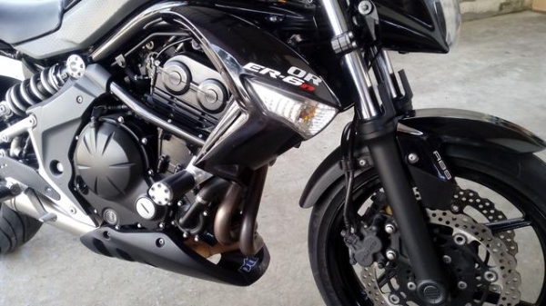 Kawasaki ER6n ABS 650 cc.