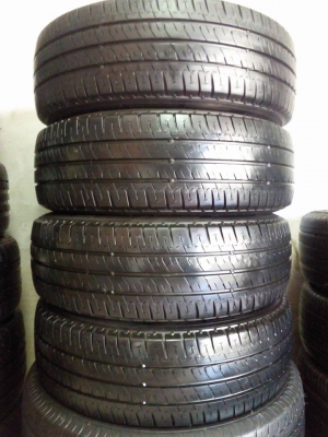 ขายยาง 215/65/16 มิสลิน ปี14 ไม่มีปะ ไม่แตกลาย นิ้มๆ
