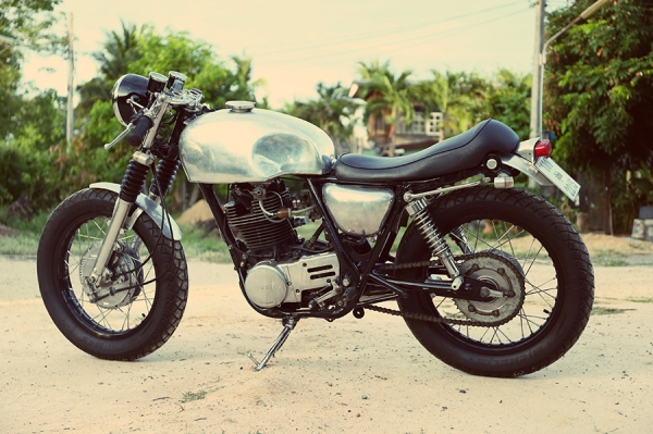 SR400 Cafe Racer ทะเบียน