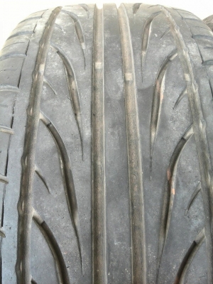 ขายยาง THUNDERER MACH II 205-45-16 ปลายปี12 ดอกหนา ไม่กินข้าง ไม่มีปะ คู่ละ 1,800 บาท