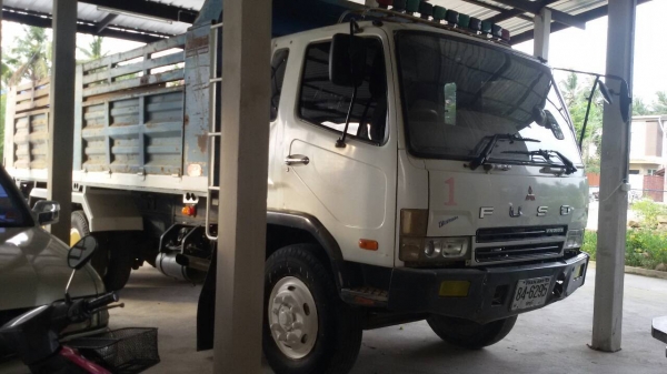 ขายรถสิบล้อดั้มM6ปี49รถสวยเดิมเครืองดีมากครั้ชซีจ้ดยางไมสวย