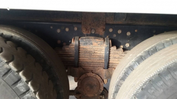 ขายรถสิบล้อดั้มM6ปี49รถสวยเดิมเครืองดีมากครั้ชซีจ้ดยางไมสวย