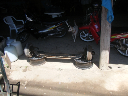 ขายคานหน้า อีซูซุแอ๊ว ไม่คดลูกปืน+ผ้าเบรค เปลี่ยนใหม่หมดแล้ว ขายพร้อมกระทะ2ลูก 6,500บาท ส่งได้ครับ