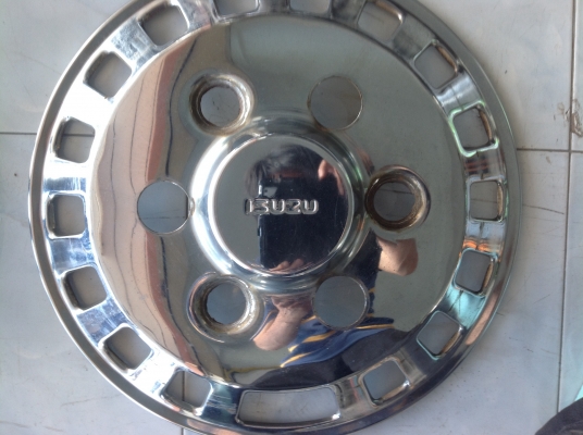 ดีเคเซียงกง ฝาครอบล้อเเต่งอีซุสุ ขอบ17.5-18 สวยงามเก่าเเท้ สีไม่ซีด