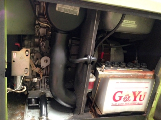 Tower Light FKC4041 ไฟส่องสว่าง 4 ดวง/ 27A/ 100V/ 2.7kva/ สูง 4.75 เมตร  สนใจโทร. 080-6565422 (หนิง)