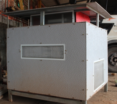 กรงสุนัข