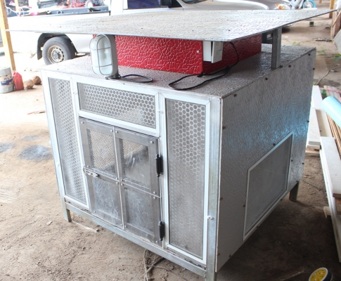 กรงสุนัข