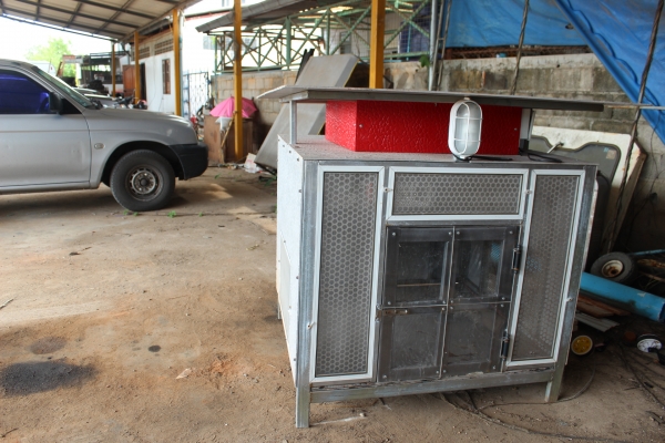 กรงสุนัข