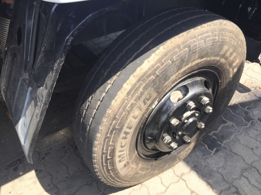 10 ล้อหัวลาก 2 เพลา 320 แรง ปี 2552(2544) รถสวยสภาพดีั เล่มพร้อม