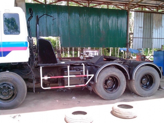 10 ล้อหัวลาก 2 เพลา 320 แรง ปี 2552(2544) รถสวยสภาพดีั เล่มพร้อม