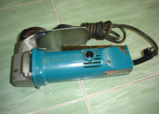 ขายกรรไกรตัดเหล็กไฟฟ้า ยี่ห้อมากีต้า รุ่น JS1600