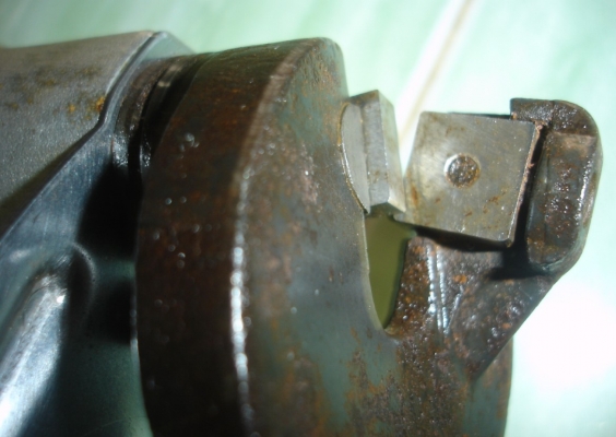 ขายกรรไกรตัดเหล็กไฟฟ้า ยี่ห้อมากีต้า รุ่น JS1600