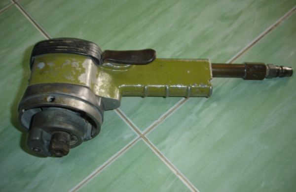 ขายเครื่องขัดกระดาษทรายแบบใช้ลม korb ALM105/SP