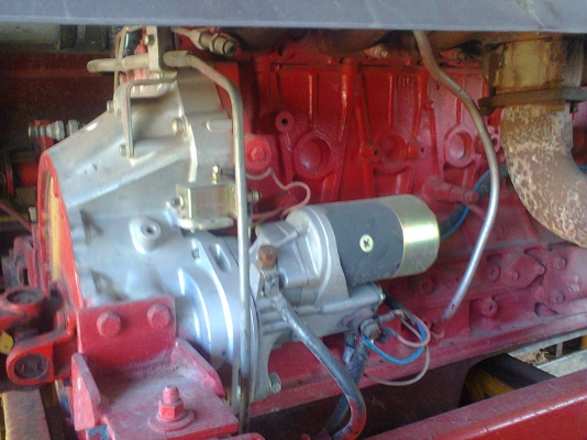 รถเกี่ยวข้าวเกษตรพัฒนา