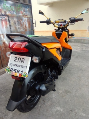 Zoomer X รถปี57 หัวฉีดประหยัดน้ำมัน พร้อมเล่ม สวยมากๆ ราคาถูกๆครับ