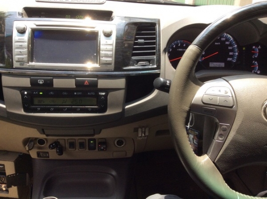 FORTUNER 2.7 v 2012 FORTUNER 2.7 v 2012