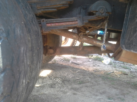 ขายรถหกล้อช่วงสั้น ISUZU NKR 88  แรงม้า  คัดซีส์สวย กระบะไม่ผุ คอกเหล็กแป็ปมีเสริมเหล็กฉากอย่าหนา  สภาพพร้อมใช้งาน