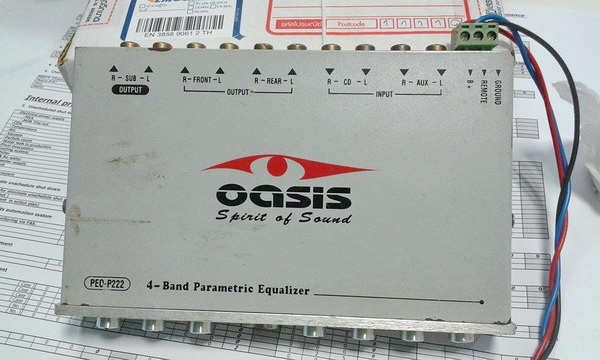 ปรีรถยนต์ OASIS PEO-P222   4 BAND