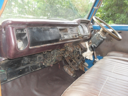 ขายครับ TOYOTA BU 20 ไอ้หนุ่มทางหลวง ดั๊ม ครับ