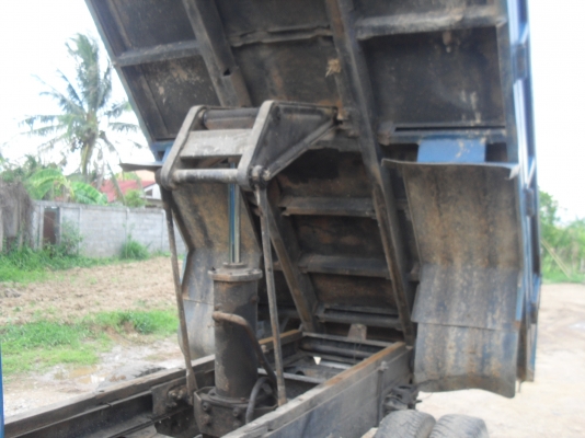 ขายครับ TOYOTA BU 20 ไอ้หนุ่มทางหลวง ดั๊ม ครับ