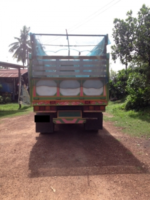 (ขายด่วนดั้ม) hino fc ซูปเปอร์เสี่ย 120 แรง พร้อมใช้คอกถอดออกได้ ราคาจะให้เท่าไรว่ามา พอใจให้เลยเจ้าของขายเอง