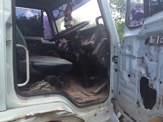 10 ล้อเพลาเดียว 175 แรง ปี 2534 ISUZU FVM12MY-3901746 รถห้างแท้ เล่มพร้อม(รายการดูหน้าเล่ม)