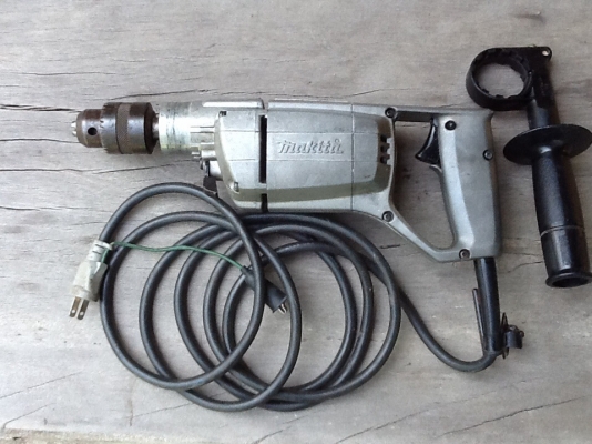 ขายสว่านกระแทก makita made in Japan (ขายแล้วครับ) ขายสว่านกระแทก makita made in Japan (ขายแล้วครับ)