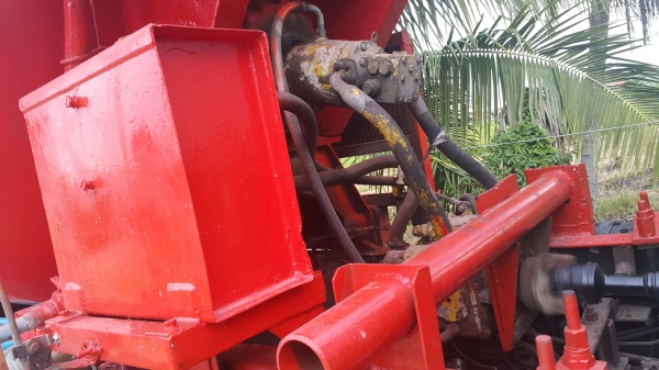 ขายรถโม่ UD430