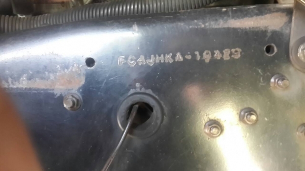 รถฮีโน่ 6 ล้อตู้  FC4J  เปลื่ยนเครื่อง 150 แรงม้า. ปี 45        สนใจติดต่อ  081 - 6079515