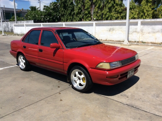 ขายรถโตโยต้า โคโรล่า ปี92 ee90 เครื่องเดิม 1.3 เกียร์ธรรมดา ติดแก๊ส LPG ภายในเบาะเดิมๆสวยสะอาด แอร์เย็นฉ่ำ วิทยุCDมีพร้อม ตัวถังบางเดิมห้องเครื่องเดิม สีเงามีริ้วรอยการใช้งาน แม็กssr ขอบ16" เครื่องแน่นวิ่งดี รถขับกลับได้เลยครับ ภาษีปี58 เอกสารพร้อม ข