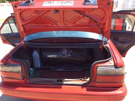 ขายรถโตโยต้า โคโรล่า ปี92 ee90 เครื่องเดิม 1.3 เกียร์ธรรมดา ติดแก๊ส LPG ภายในเบาะเดิมๆสวยสะอาด แอร์เย็นฉ่ำ วิทยุCDมีพร้อม ตัวถังบางเดิมห้องเครื่องเดิม สีเงามีริ้วรอยการใช้งาน แม็กssr ขอบ16" เครื่องแน่นวิ่งดี รถขับกลับได้เลยครับ ภาษีปี58 เอกสารพร้อม ข