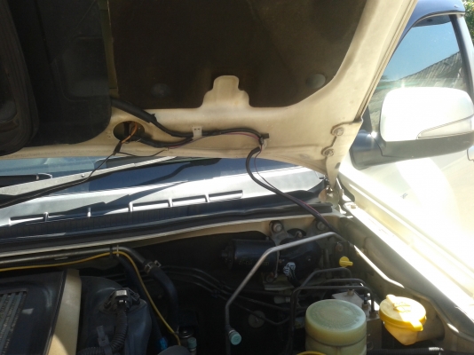 D-MAX HILANDER 4 ประตู D-MAX HILANDER 4 ประตู