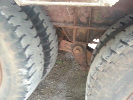 รถอีซูซุ 10 ล้อ หัวลาก 210 แรงม้า. ปี 32 ( ขายแม่ , ลูก ) สนใจติดต่อ 081 - 6079515 รถอีซูซุ 10 ล้อ หัวลาก 210 แรงม้า. ปี 32 ( ขายแม่ , ลูก ) สนใจติดต่อ 081 - 6079515