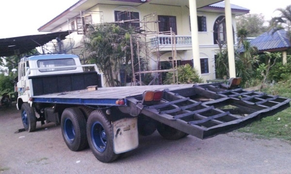 ลดราคาเหลือ 450000 บาท ขายรถบรรทุก 10 ล้อ 2 เพา ฮีโน่ KT 725 เครื่องHO7C เครื่อง 185 แรงม้า