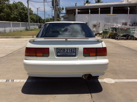 ขายรถ Honda accord ตาเพชรไฟท้ายสั้น ปี93 เครื่องเดิมหัวฉีด 2.0 เกียร์ธรรมดา เพาเวอร์ ไฟฟ้าทั้งคัน ภายในเบาะสวยไม่มีขาด เก็บงานนิดหน่อย แอร์เย็นฉ่ำ ตัวถังบางเดิมสีใหม่ๆสีขาวมุก สีเงาสวยทั้งคัน แม็กขอบ 16" ยางดี เครื่องแน่นวิ่งดี รถสีสวยทางดี พร้อมใช้