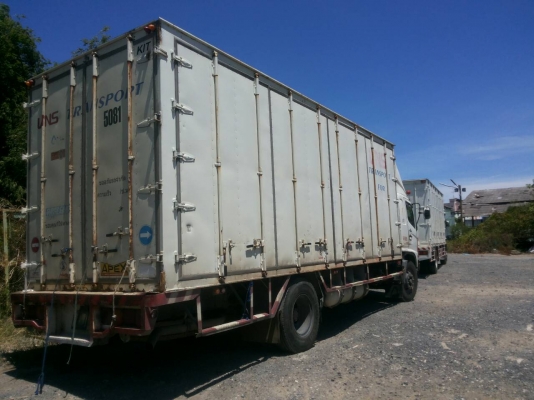 รถบรรทุกตู้ 10 บาน HINO ปี 47 ติดแก็สNGV ราคา 560,000 บ.