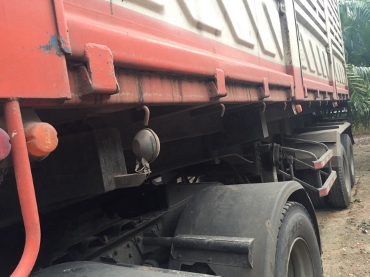 ขายดาวนน์รถหัวลากจูง หางซิมิดั้มพ์ 18ล้อHINO FM1AKLA 344แรงม้า ปี56 สนใจโทร 081-970-1072