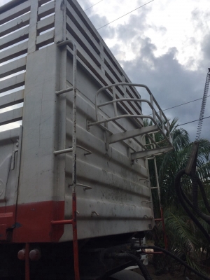ขายดาวนน์รถหัวลากจูง หางซิมิดั้มพ์ 18ล้อHINO FM1AKLA 344แรงม้า ปี56 สนใจโทร 081-970-1072