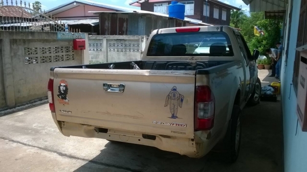 ขายตามสภาพ DMAX 2.5 SLX ปี 48 สีบางทั้งคันแต่ต้องไปเก็บอีกหน่อย คัสซีสวย เครื่องมีไอหน่อย ราคาต่อรองได้ ขายตามสภาพ DMAX 2.5 SLX ปี 48 สีบางทั้งคันแต่ต้องไปเก็บอีกหน่อย คัสซีสวย เครื่องมีไอหน่อย ราคาต่อรองได้