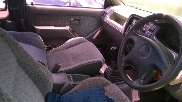 ขาย ISUZU DRAGON 2.5 ปี 41 หน้าเดิม คัสซีสวยตลอดเส้น เครื่องดีมาก กระจกไฟฟ้า แอร์เย็น พาวเวอร์ ทะเบียนพร้อมโอน