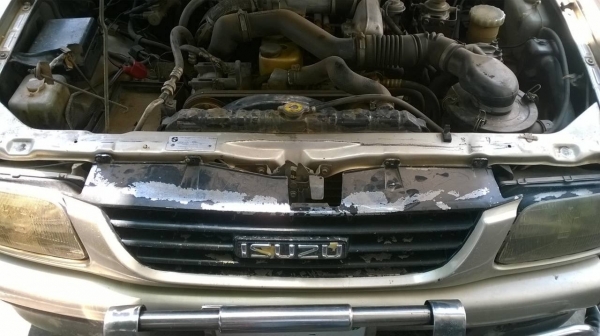 ขาย ISUZU DRAGON 2.5 ปี 41 หน้าเดิม คัสซีสวยตลอดเส้น เครื่องดีมาก กระจกไฟฟ้า แอร์เย็น พาวเวอร์ ทะเบียนพร้อมโอน