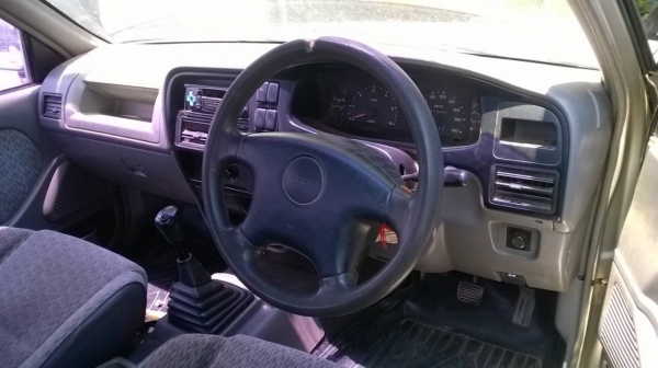 ขาย ISUZU DRAGON 2.5 ปี 41 หน้าเดิม คัสซีสวยตลอดเส้น เครื่องดีมาก กระจกไฟฟ้า แอร์เย็น พาวเวอร์ ทะเบียนพร้อมโอน