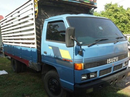 Isuzu  npr110