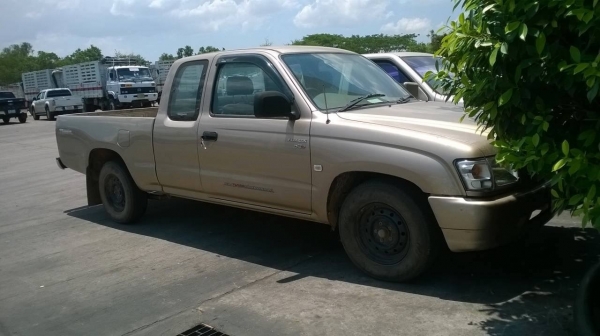 ขาย TOYOTA D4D 2.5 ปี 47 คัสซีสวยตลอดเส้น เครื่องดี แอร์เย็น พาวเวอร์ กระจกมือหมุน ทะเบียนพร้อมโอน ขาย TOYOTA D4D 2.5 ปี 47 คัสซีสวยตลอดเส้น เครื่องดี แอร์เย็น พาวเวอร์ กระจกมือหมุน ทะเบียนพร้อมโอน