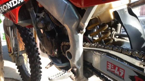 ขาย CR125 1999 42000 ต่อรองราคาได้ครับ