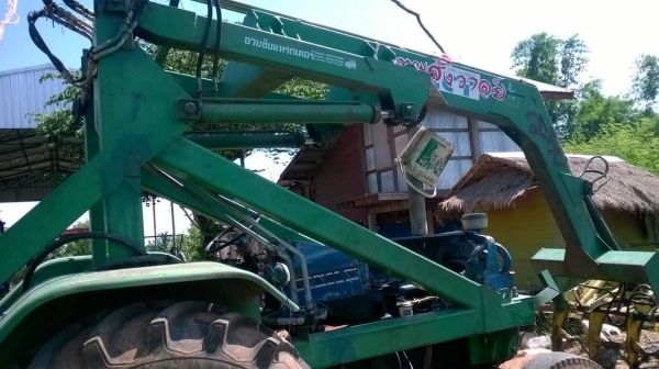 ขายรถไถ FORD 6600 T3 ติดคีบอวยชัยแทรคเตอร์ สภาพพร้อมใช้งาน ยางดีทุกเส้น เอกสารเล่มทะเบียนครบ ราคาต่อรองได้ ขายรถไถ FORD 6600 T3 ติดคีบอวยชัยแทรคเตอร์ สภาพพร้อมใช้งาน ยางดีทุกเส้น เอกสารเล่มทะเบียนครบ ราคาต่อรองได้